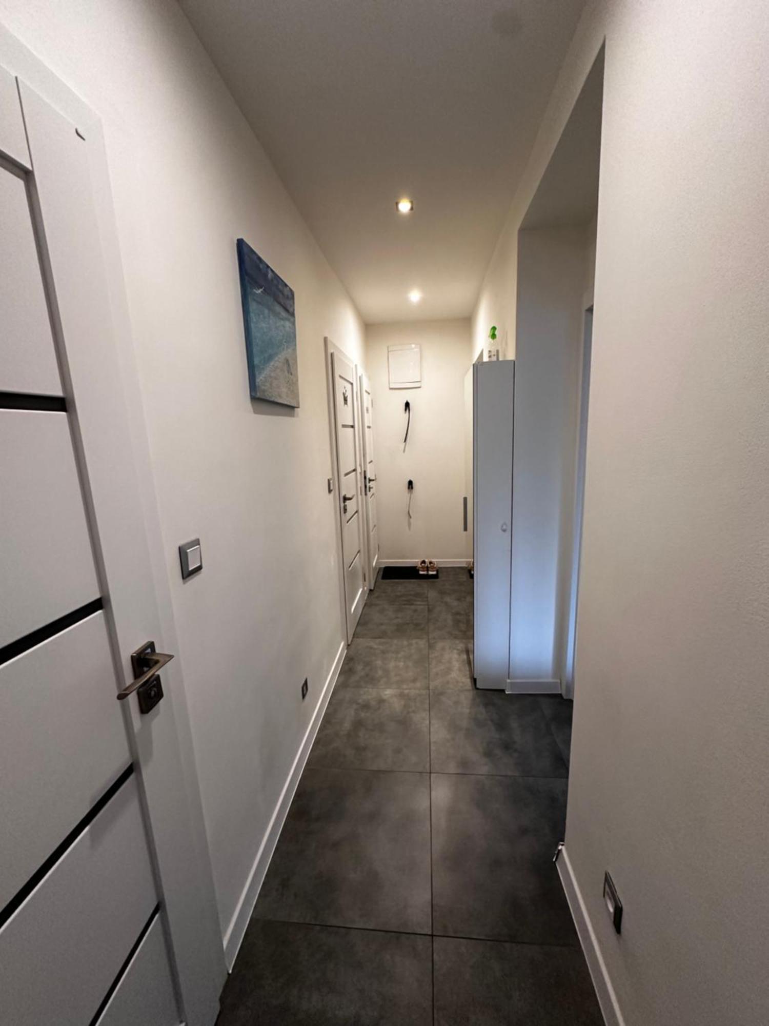 We Apartment - Close To The Center & City View, Self Check-In 24H バンスカー・ビストリツァ エクステリア 写真